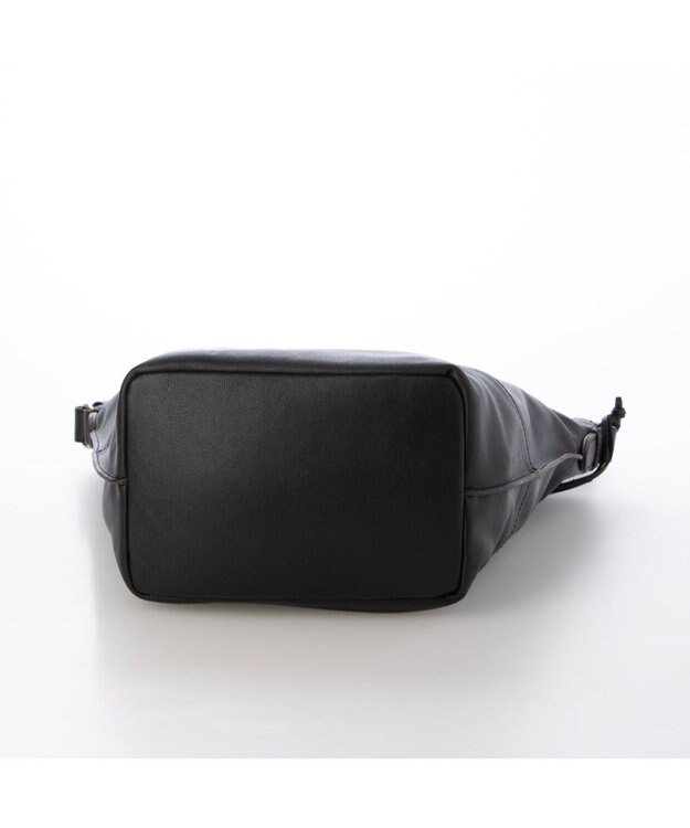 UNBILLION アトランタ ATLANTA / やぎ革軽量バケツ型ショルダー ブラック