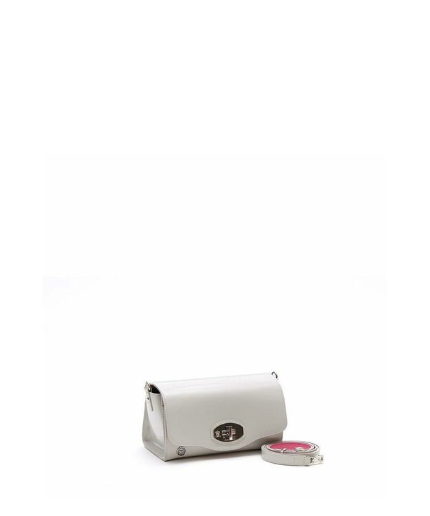 A.D.M.J. 【牛革】カルヴィクラッチショルダー OW