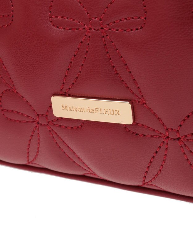 Maison de FLEUR スカーフ付きリボンキルティングスクエアトート Red