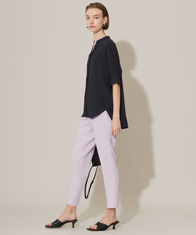 ICB 【新色追加・接触冷感・UVケア・速乾・洗える】BackSatinAmunzen  5分袖 キーネックブラウス ネイビー系