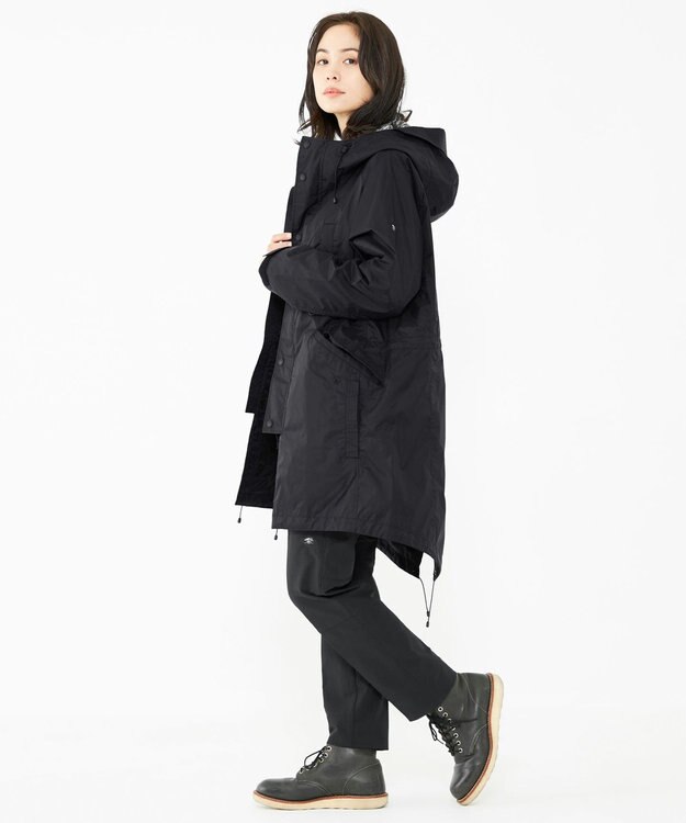 JOSEPH ABBOUD MOUNTAIN 【UNISEX】リサイクルナイロンリップ コート ブラック系