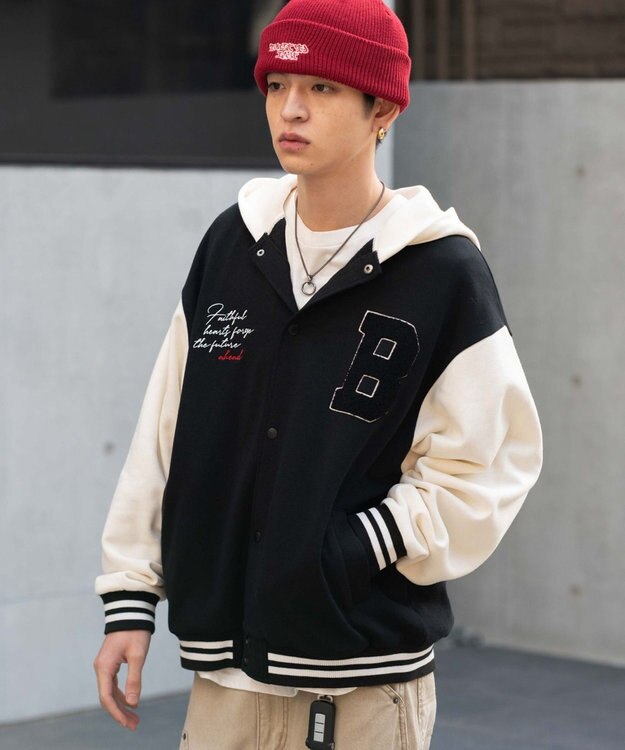 WEGO 【ユニセックス着用ITEM】スウェットフードスタジャン ブラック