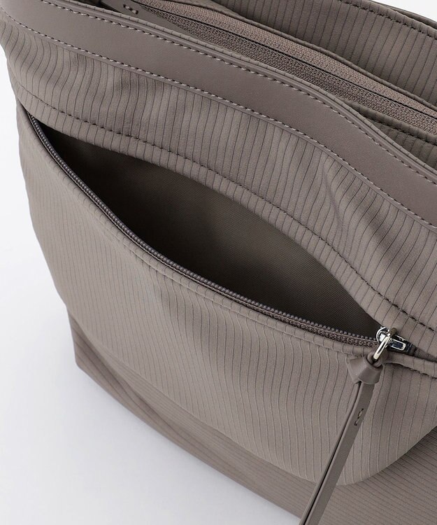 Y'SACCS コーデュロイライクナイロンショルダー グレージュ