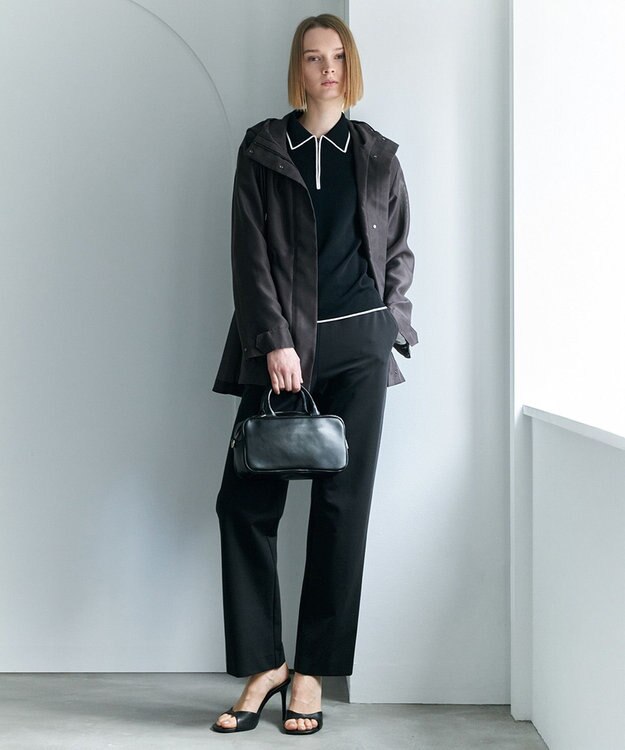 ICB L ナイロンストレッチポンチ セミワイドパンツ ブラック