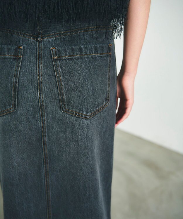 GRACE CONTINENTAL タイトデニムスカート ブラック