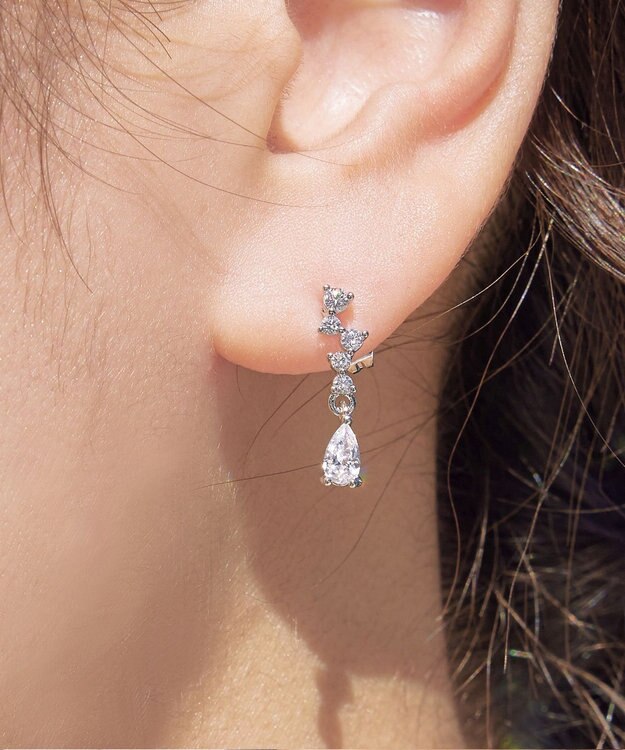 Tiaclasse 【金属アレルギー対応】ドロップストーンピアス シルバー