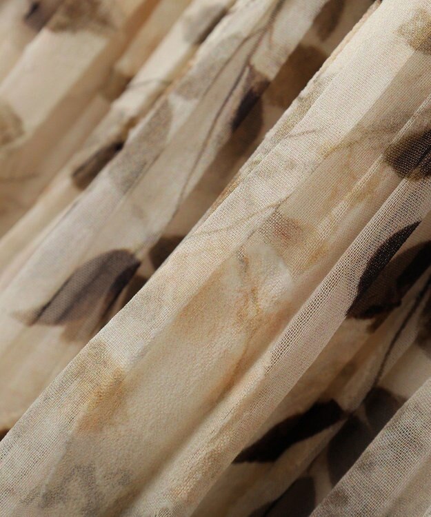 YECCA VECCA ぼかし柄プリーツワンピース Ivory