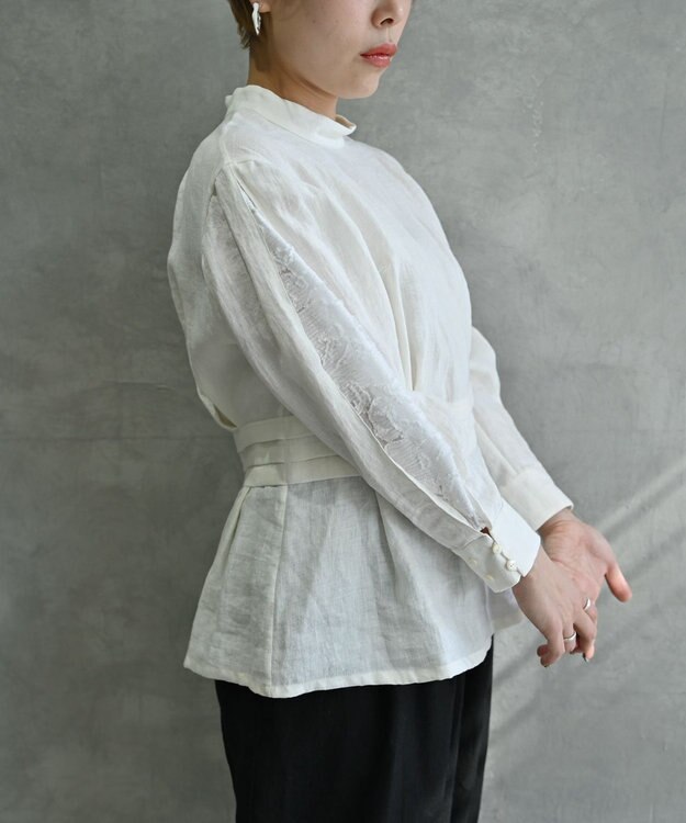 muuc 〈高品質ベルギーリネン100%〉〈通年着られる〉カットジャカード生地デザイン袖 クラシカルシルエットのブラウス ホワイト
