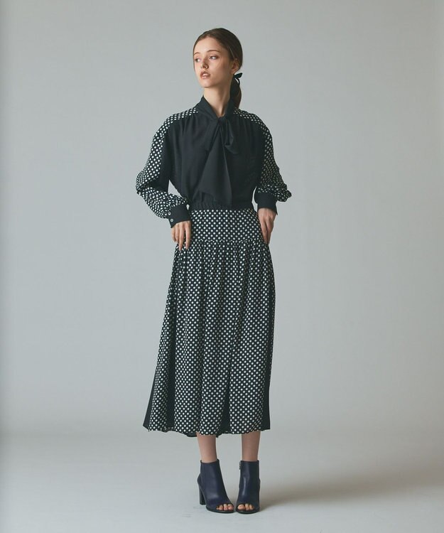 GRACE CONTINENTAL ドットコンビスカート ブラック
