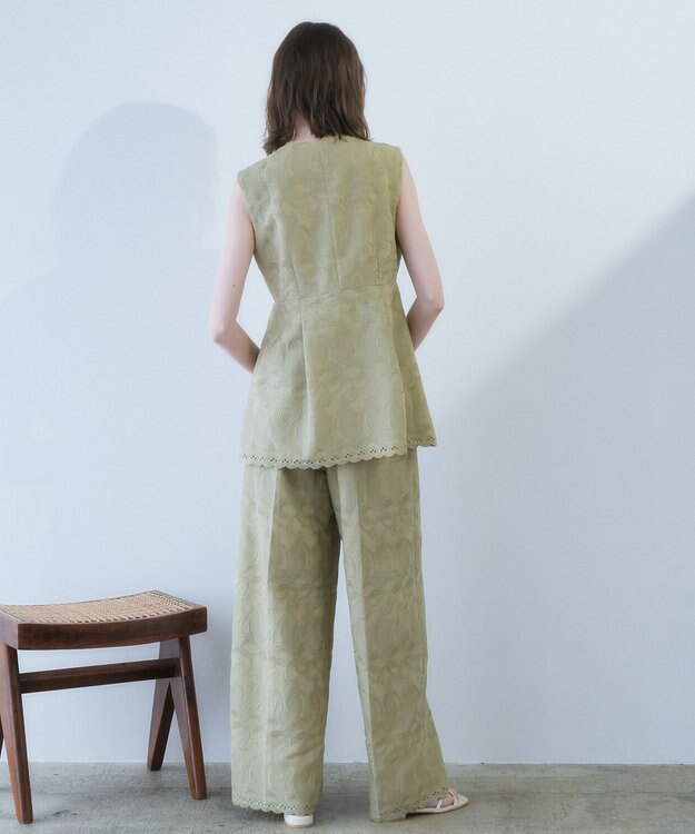 YECCA VECCA 刺繍ペプラムジレ Beige