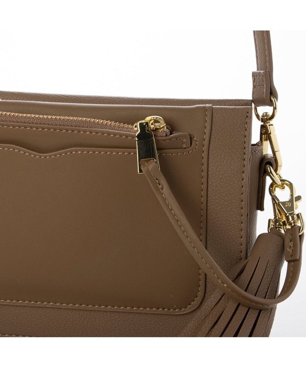 UNBILLION カシュカシュ cachecache / フロントポケットタッセルショルダー オーク