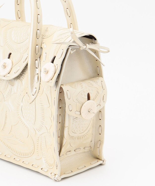 GRACE CONTINENTAL MaestraS-MTLC パールホワイト