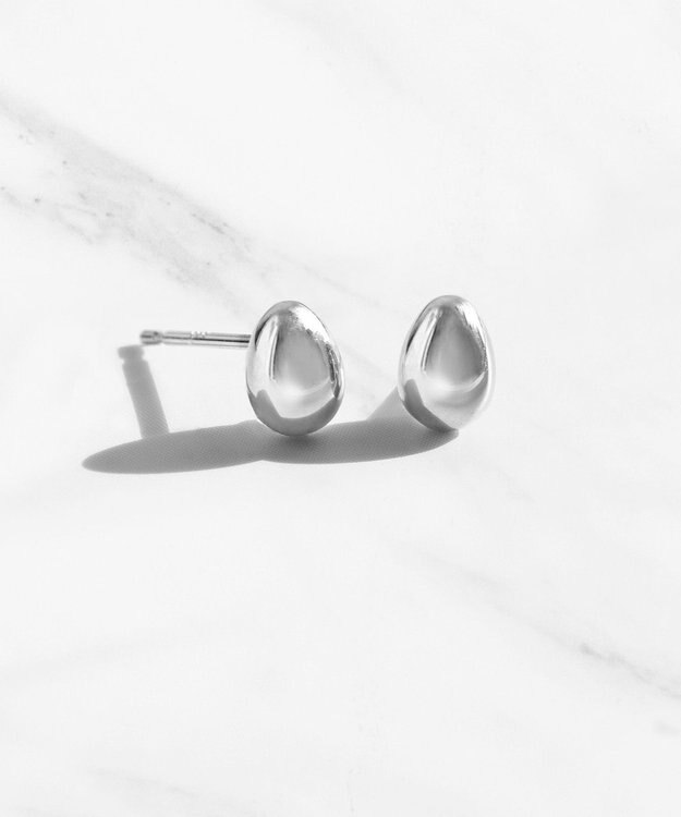 TOCCA 【WEB限定】DROP OF PETAL PLATINUM PIERCED EARRINGS プラチナ ピアス シルバー系
