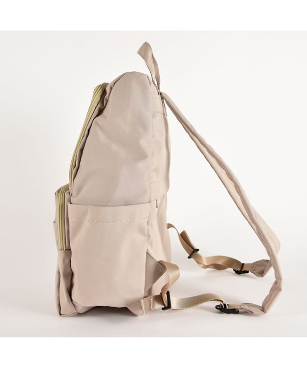 Y'SACCS サスティナブルデイパック ベージュ