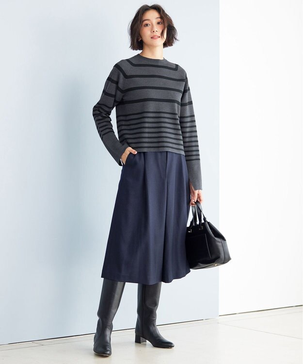 自由区 【洗える】ウォッシャブルウールサキソニーキュロット パンツ ネイビー