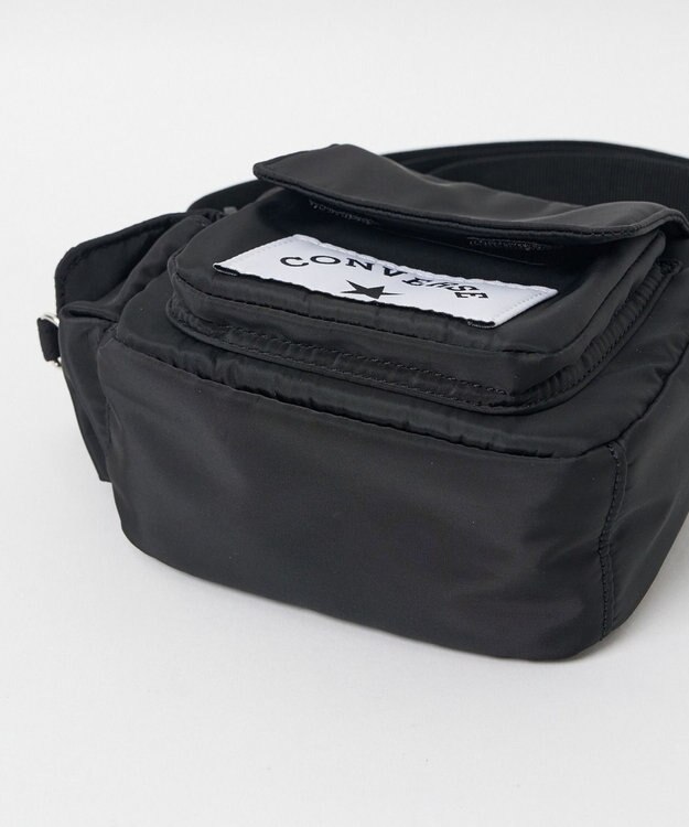 コンパクト ブラック ショルダーバッグ X-girl（エックスガール）の「CROSS BODY BAG/コンパクト ミニ