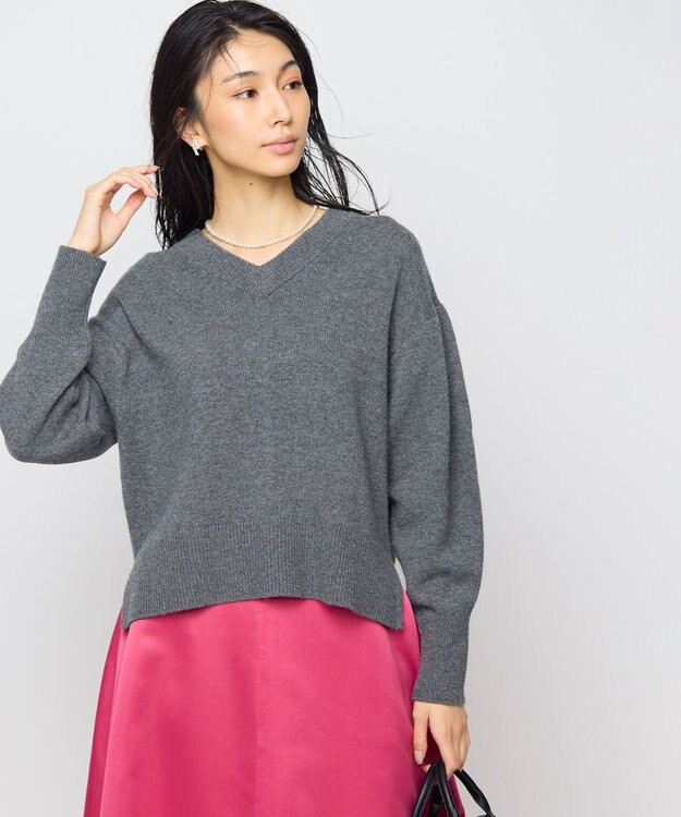 組曲 【8色展開・手洗い可】ウールカシミヤミックス Vネックニット チャコールグレー系