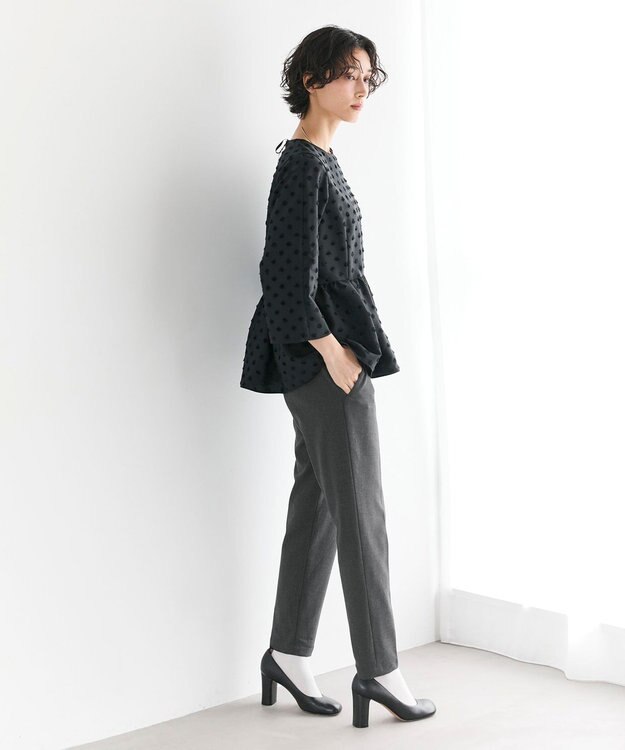 #Newans 【洗濯機可】ジャガ―ドドットペプラムブラウス ブラック