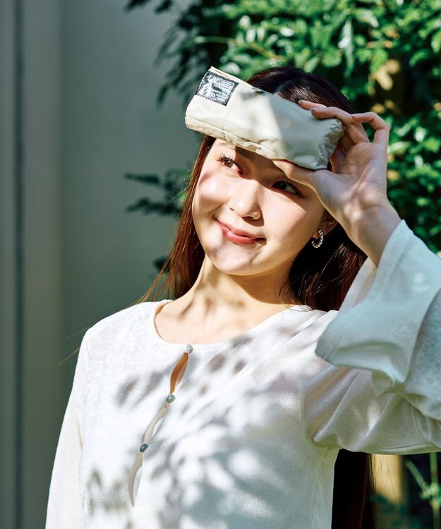 MOONBAT 【遮光100％/超軽量】マジで軽い傘 晴雨兼用折りたたみ日傘 マジカルテックプロテクション 5Flat50 ベージュ