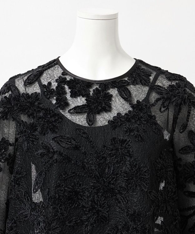 23区 【GOLD LABEL】フロッキーエンブロイダリー ブラウス ブラック系