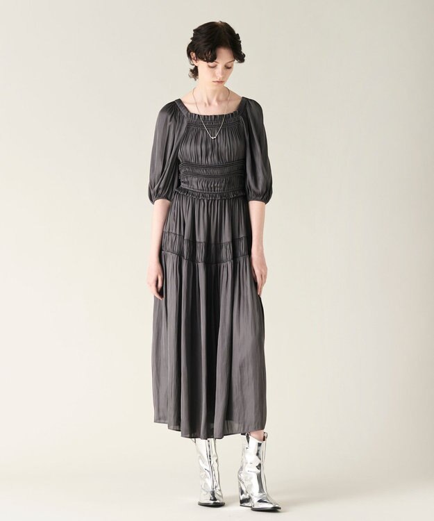 GRACE CONTINENTAL スクエアギャザーワンピース グレー