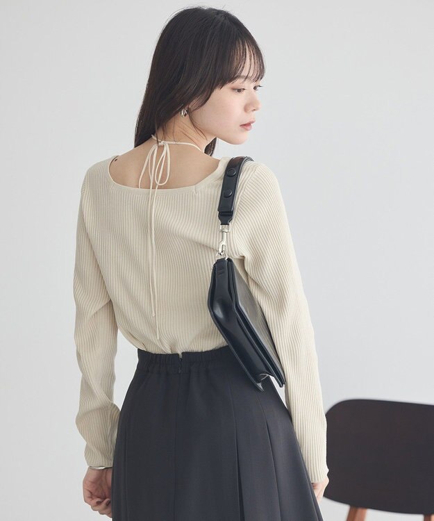 earth music&ecology 【洗濯機洗い可】スクエアホルターネックリブプルオーバー Ivory