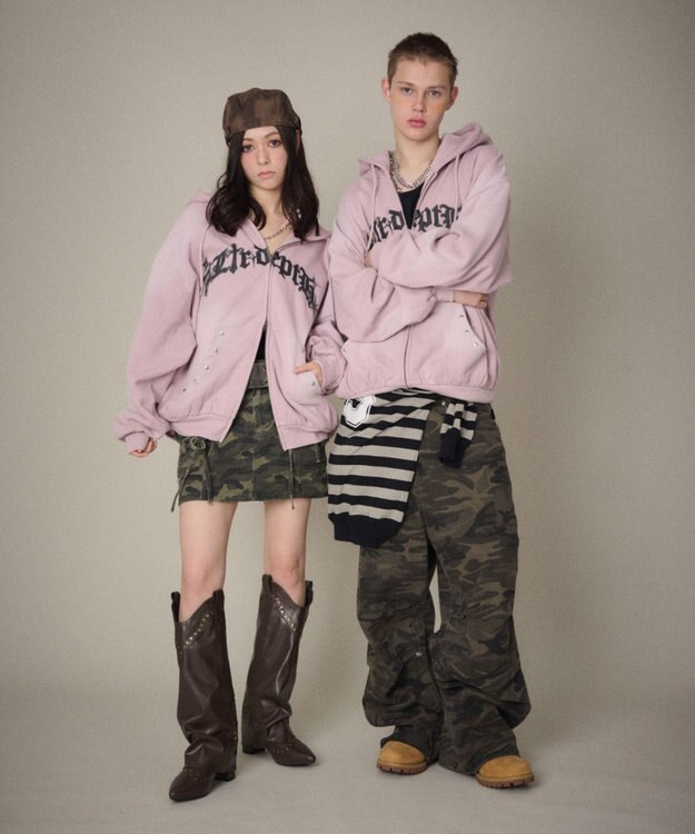 WEGO 【ユニセックス着用ITEM】グラフィックZIPパーカー ピンク