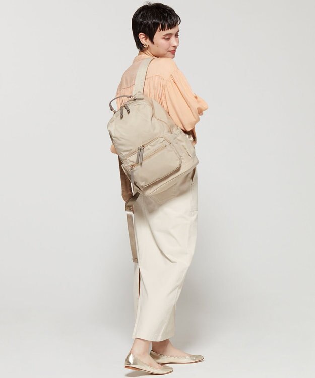 LA BAGAGERIE 【MONICA】13ポケットナイロンリュック ベージュ