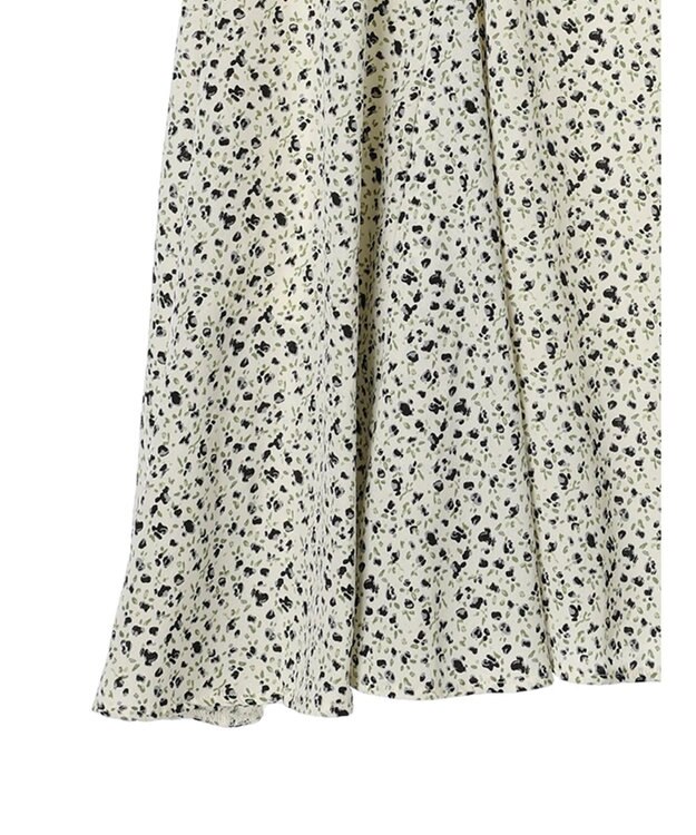 earth music&ecology 揺れる小花柄裾フレアスカート Ivory