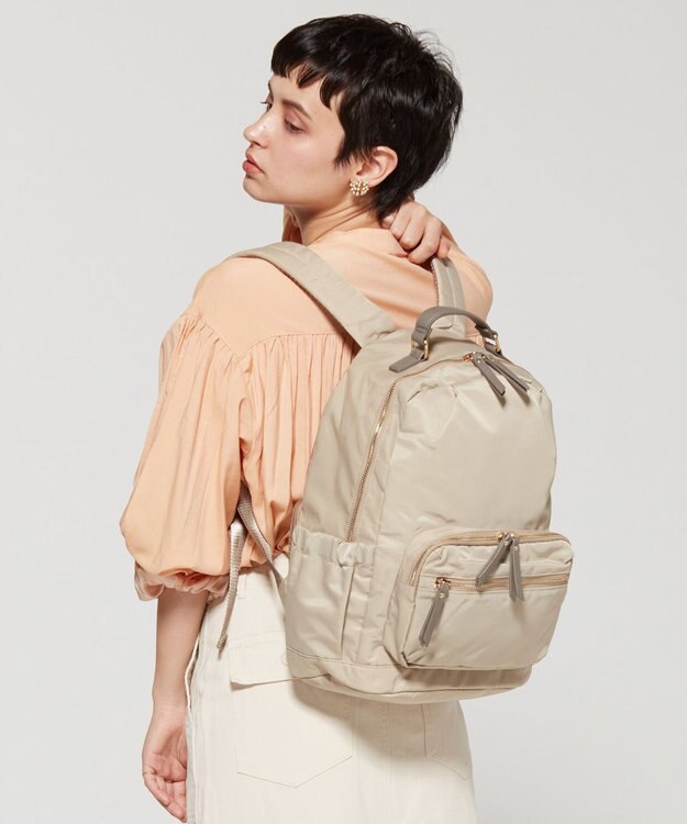 LA BAGAGERIE 【MONICA】13ポケットナイロンリュック ベージュ