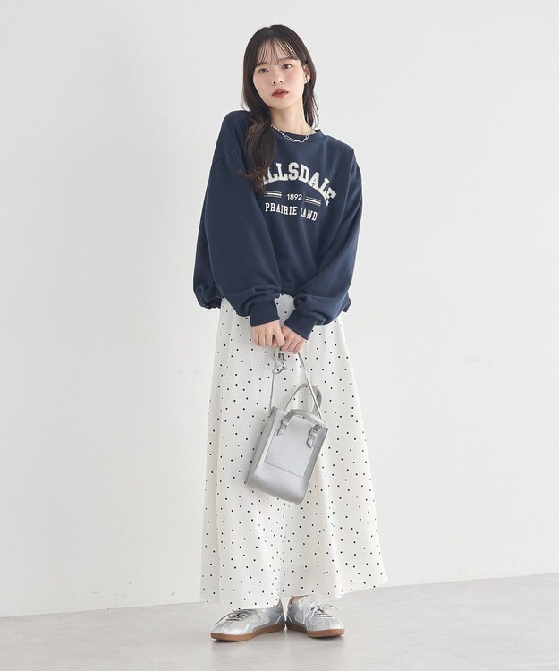 earth music&ecology 【裏毛】アソートロゴウラケドロストプルオーバー Navy