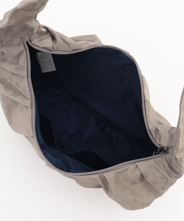 Y'SACCS ドットジャカードショルダーバッグ ライトグレー