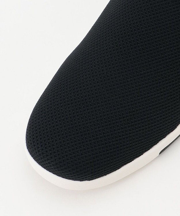 steppi 【撥水/抗菌防臭】多機能ニットシューズ（メンズ向け） ブラック×ホワイト