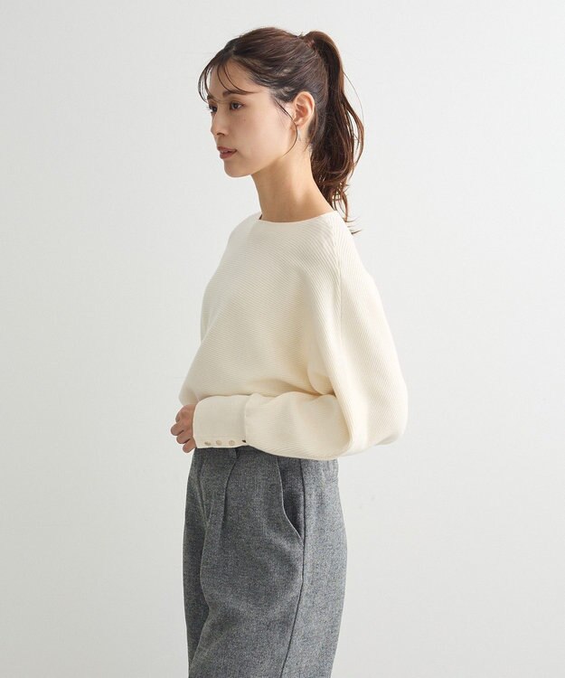 Green Parks もちやわ袖釦ドルマンニットプルオーバー Off White