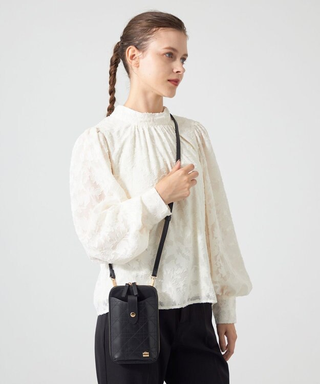 LA BAGAGERIE レザーステッチ　マルチポシェット ブラック