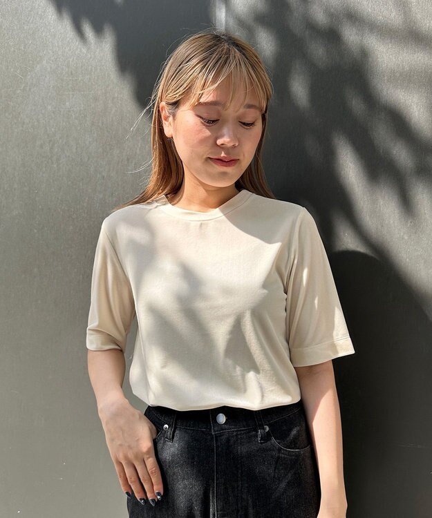 UNFILO ストレッチ ベロアＴシャツ クリーム