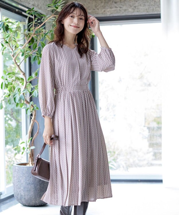 Tiaclasse 【洗える・新色追加】パフスリーブプリーツワンピース ベージュ