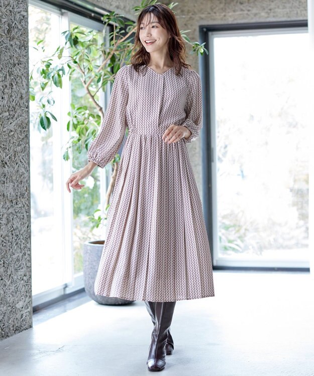 Tiaclasse 【洗える・新色追加】パフスリーブプリーツワンピース ベージュ