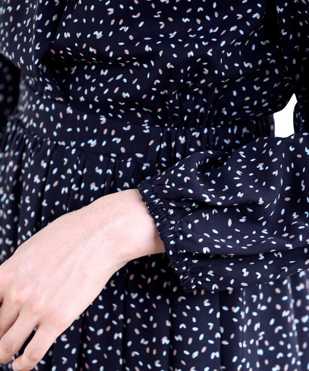 Tiaclasse 【洗える・新色追加】パフスリーブプリーツワンピース ネイビー