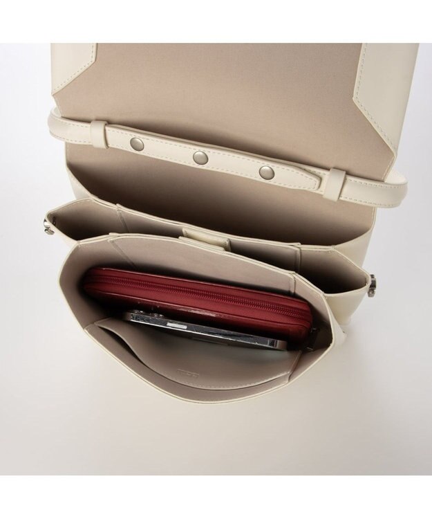 UNBILLION カカトゥ kakatoo / ソフトフラップ2wayハンドバッグ アイボリー