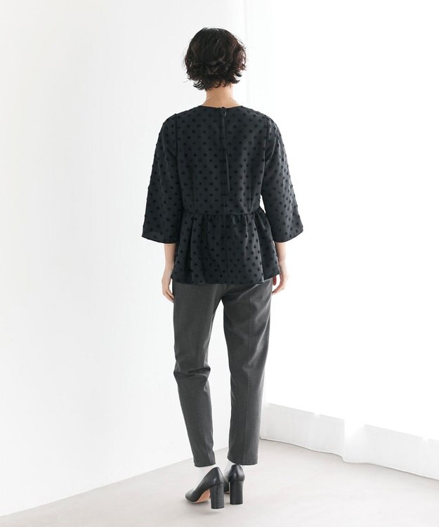 #Newans 【洗濯機可】ジャガ―ドドットペプラムブラウス ブラック