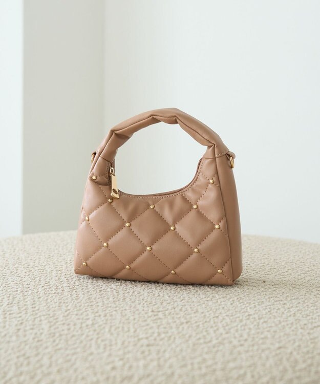 earth music&ecology スタッズキルトバッグ Light Brown