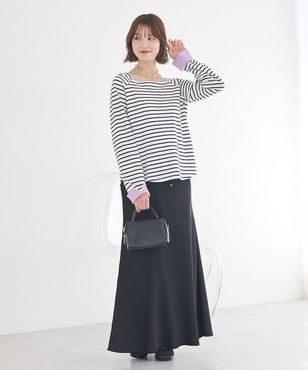 earth music&ecology バイカラースクエアネックボーダープルオーバー Ivory