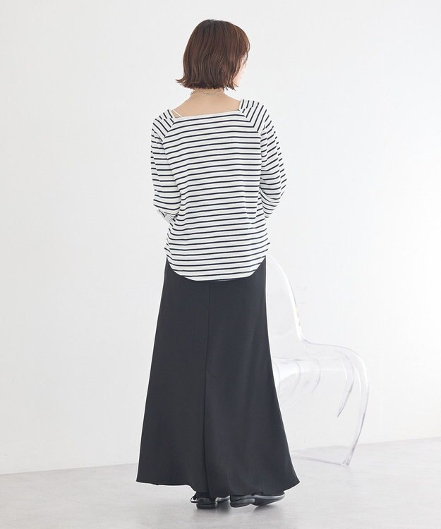 earth music&ecology バイカラースクエアネックボーダープルオーバー Ivory