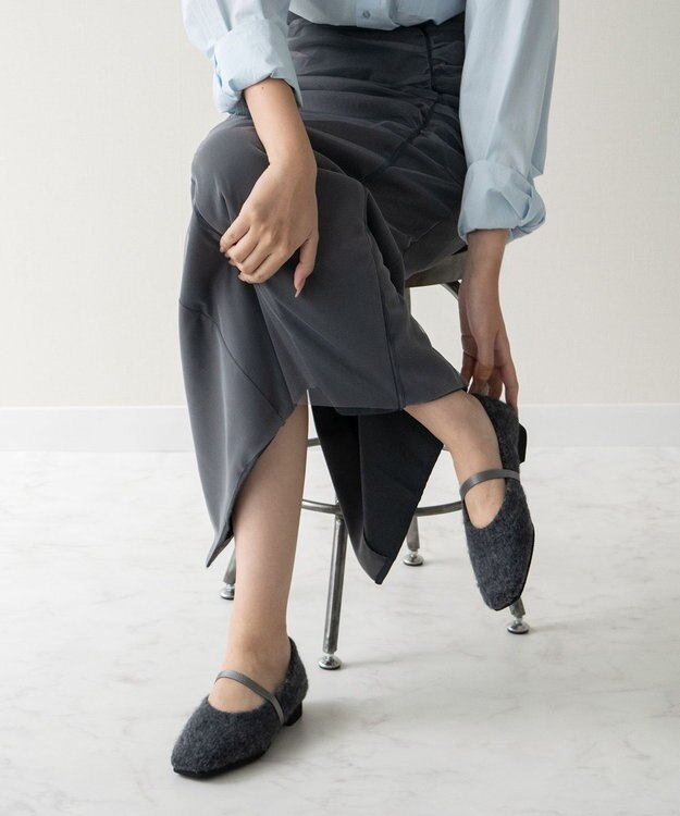 Bridget Birkin 【Bridget Birkin】エラスティックバンドもこもこスクエアバレエシューズ ダークグレー