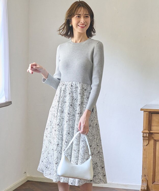 ANY SIS 【洗える】フラワープリントドッキング ワンピース ライトグレー×アイボリー