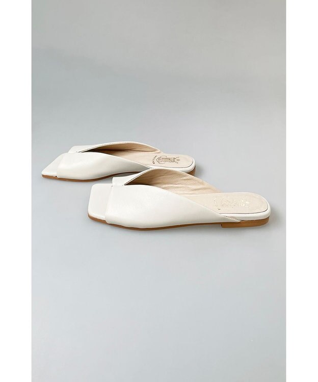 BONTRE 【BONTRE/ボントレ】スクエアトゥフラットサンダル ホワイト