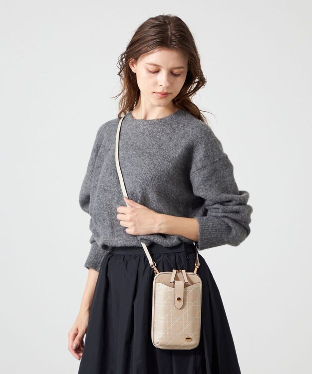 LA BAGAGERIE レザーステッチ　マルチポシェット グレージュ