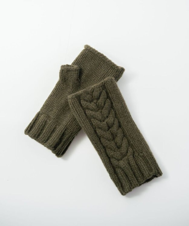 AND WOOL 〈上質な素材と手仕事から生まれた優しいニット〉メリノウール・ケーブルアームウォーマー カーキ
