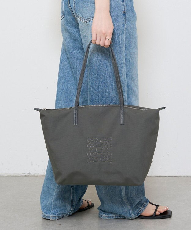 russet ＜390g/撥水性あり＞天ファスナー付きコーデュラナイロントートバッグ(CE-1560) Gray